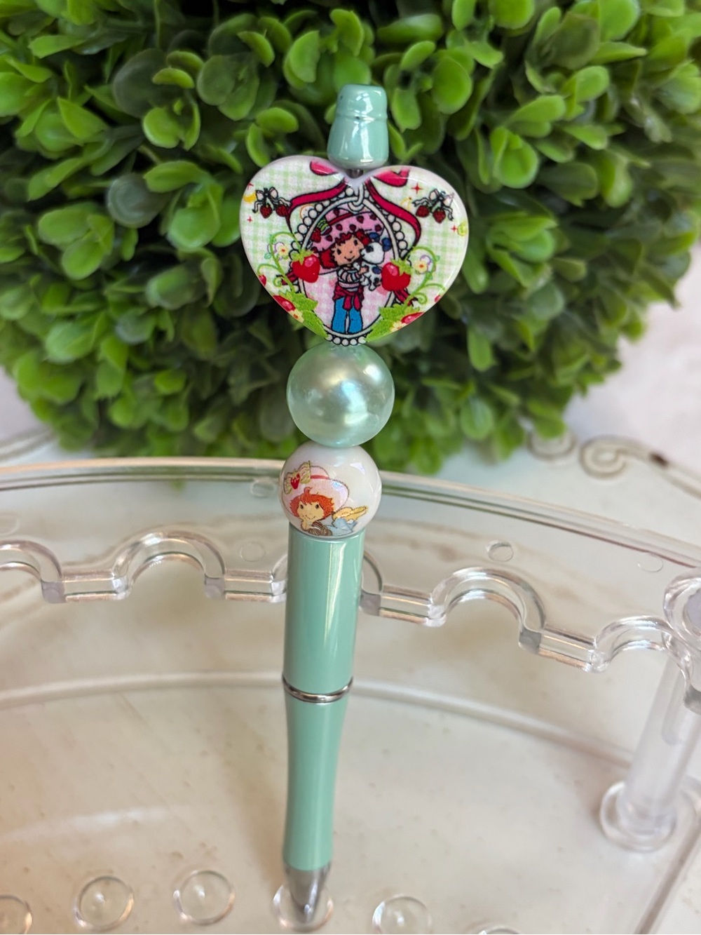 Handmade beaded pen with Strawberry shortcake heart Motif
